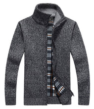 Load image into Gallery viewer, Men&#39;s Fleece Casual Sweater